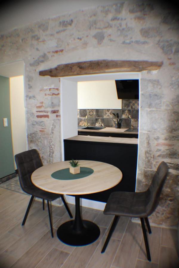 Joli studio en rez-de-chaussée Pradines  Exterior foto